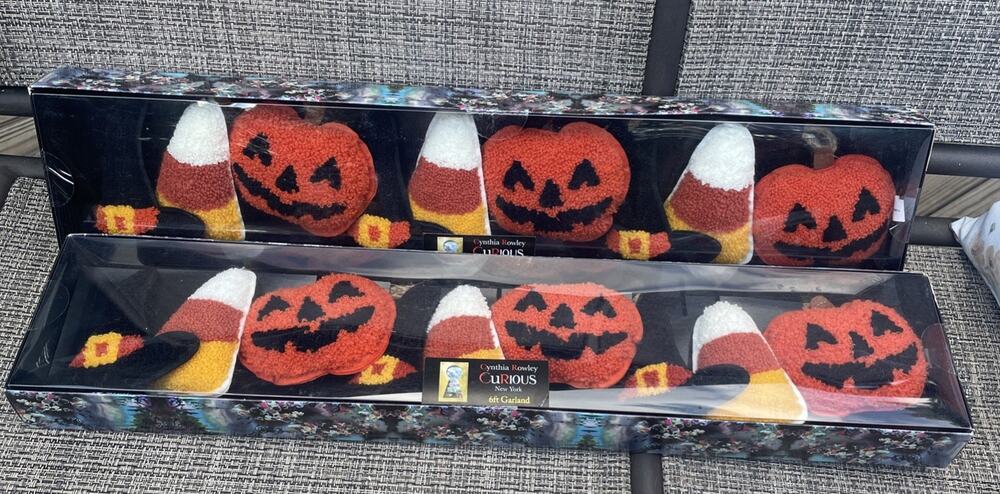 2 Cynthia Rowley Halloween Candy Corn Ghost Witch Hat Jack O Lantern Garland 6'